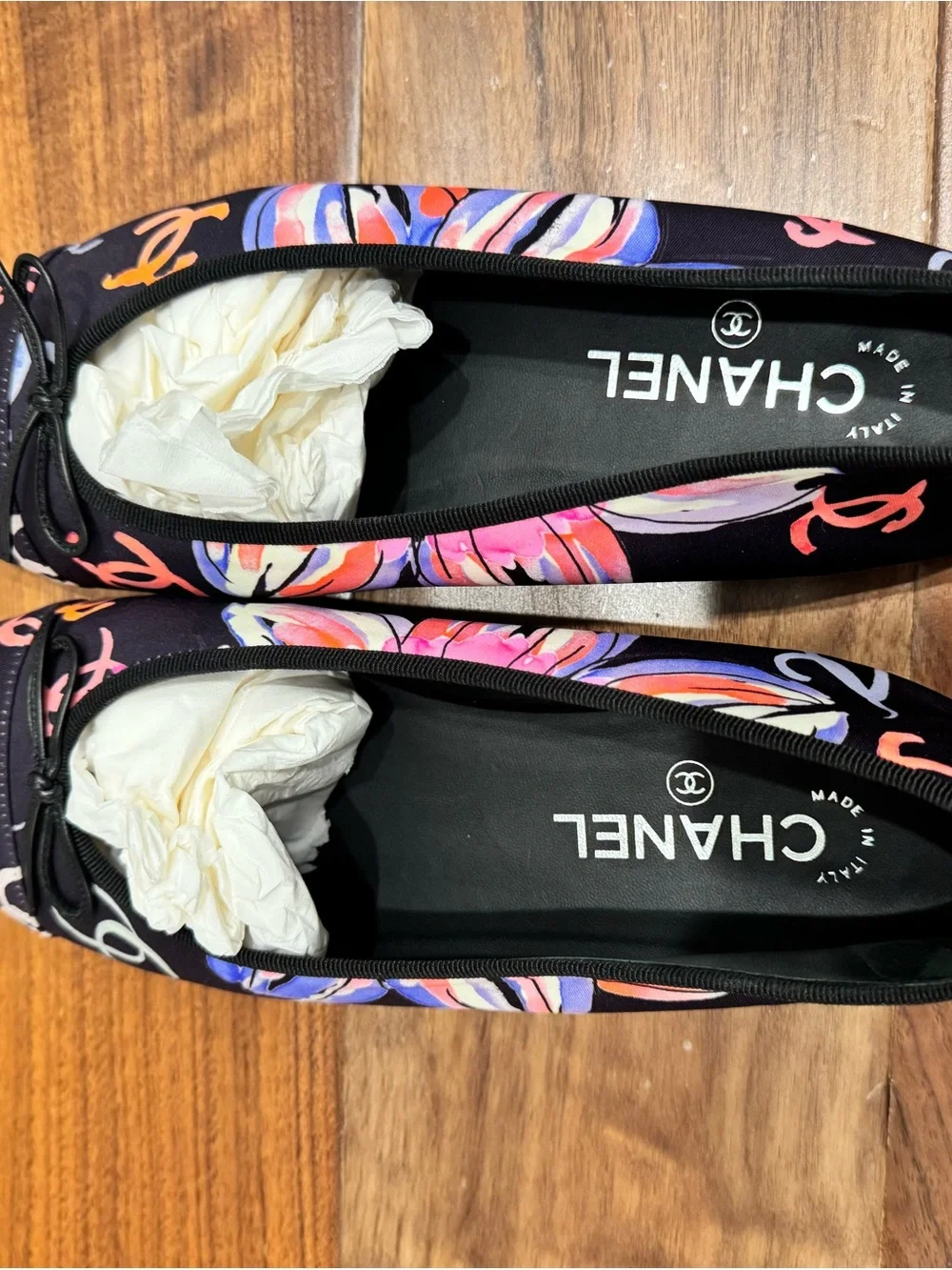 CHANEL 2024 Interlocking CC Logo Multicolor Ballet Flats 40.5 C or Wide